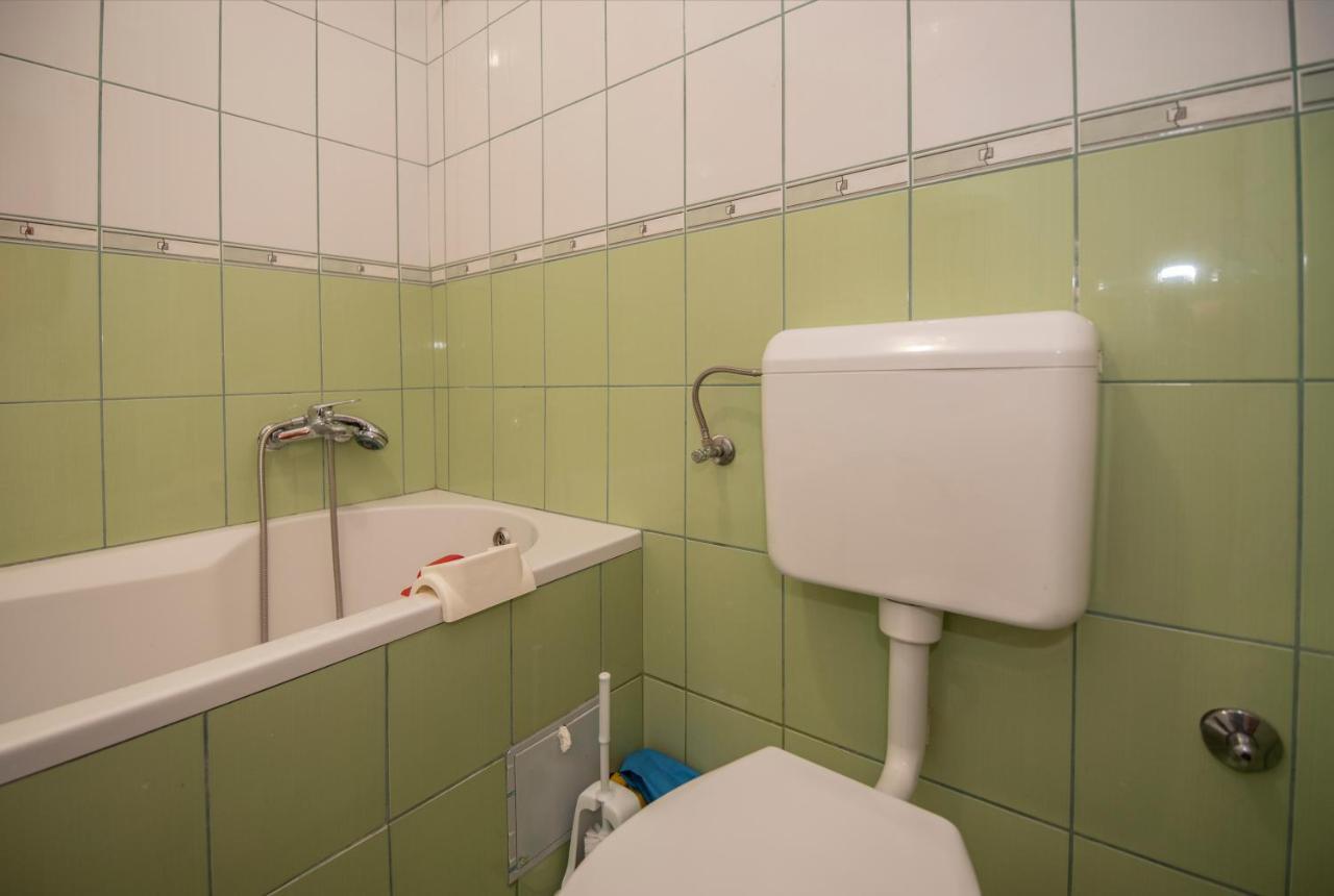 דירות Apartman Pogled טרביניה מראה חיצוני תמונה